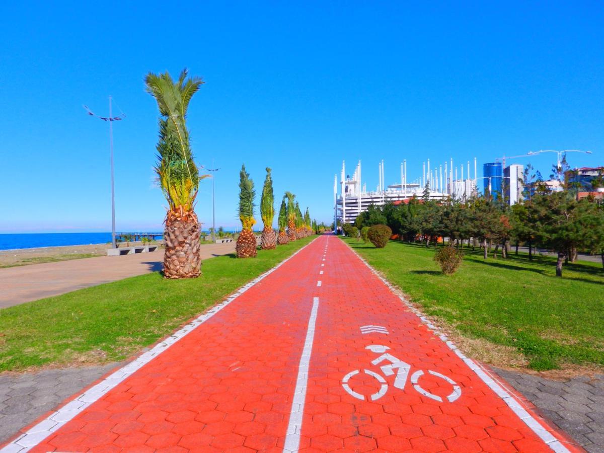 Mimino Apartment Deluxe First Line Batumi Ngoại thất bức ảnh